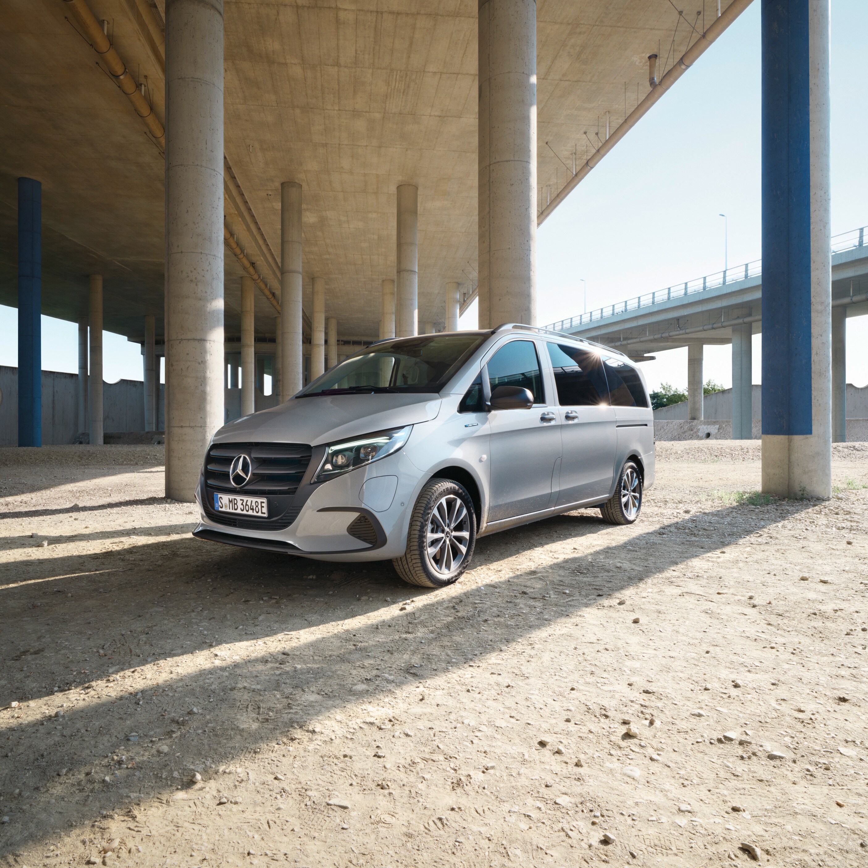 Cumpără, obține finanțare sau beneficiază de programul de leasing pentru eVito Tourer: cele mai bune oferte ale noastre pentru eVito Tourer.
