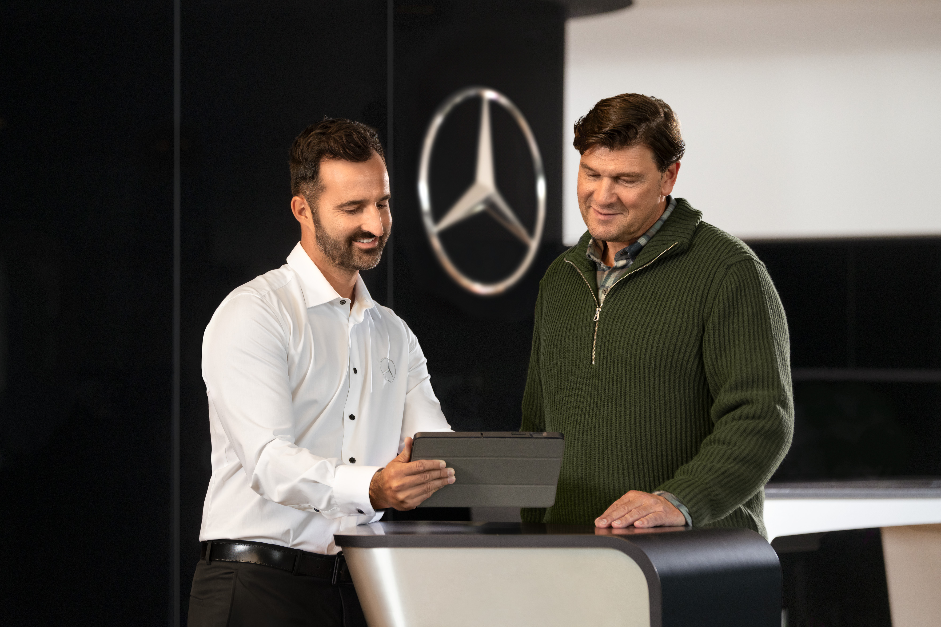 Mercedes-Benz | Prezentare generală a serviciilor Servicii Mercedes-Benz