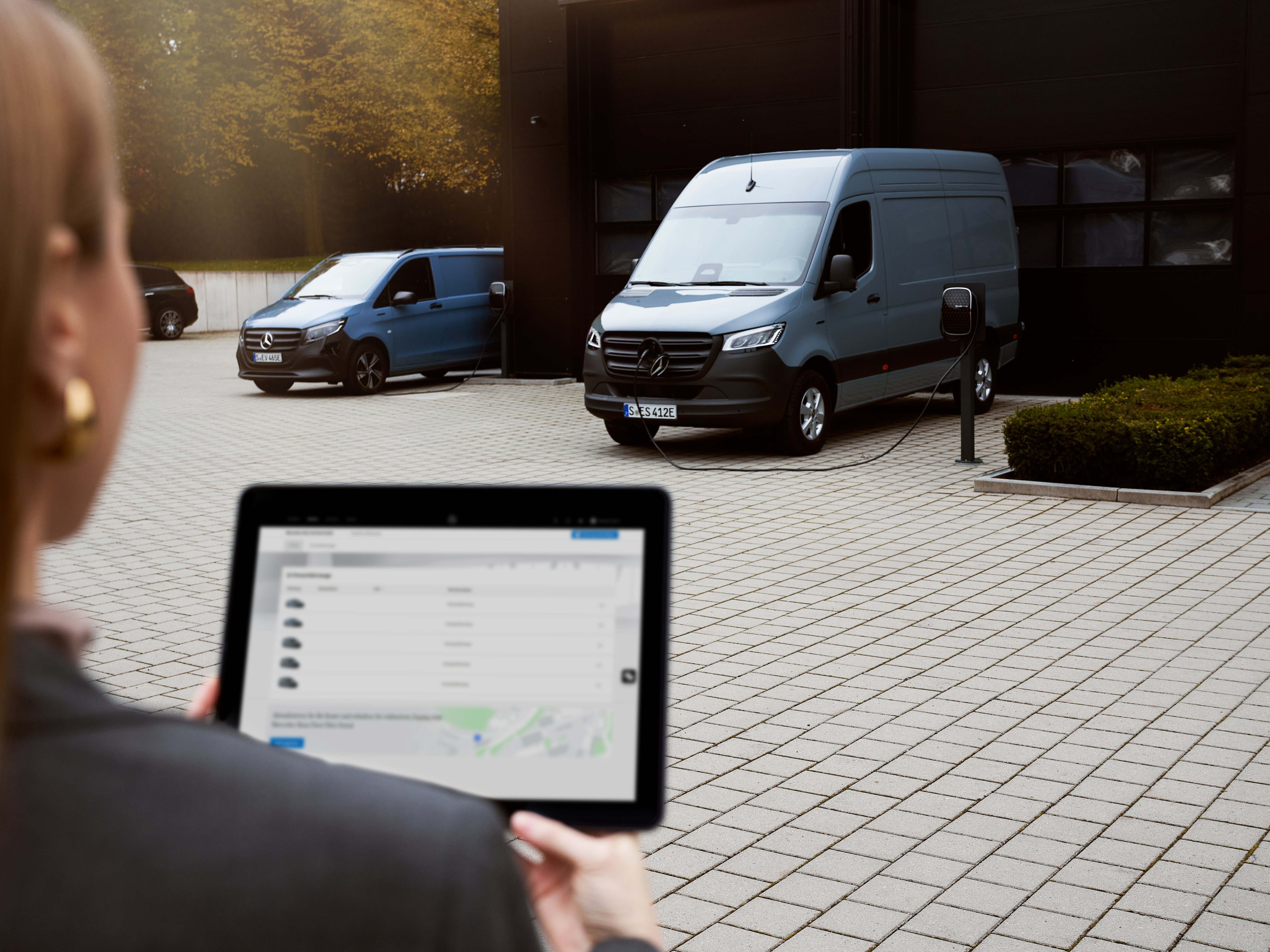 Te poți baza pe serviciile noastre și pentru asigurarea modelului eVito furgon – prin asigurarea pentru autovehicule comerciale.