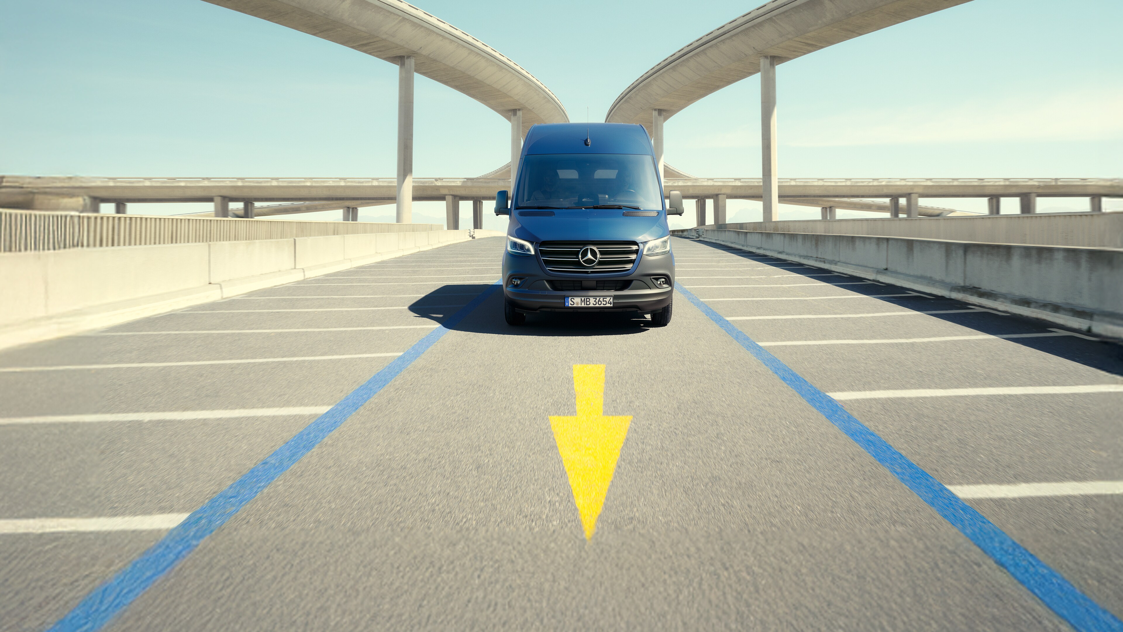 Aniversăm împreună 30 de ani de Sprinter cu o ofertă specială | Mercedes-Benz