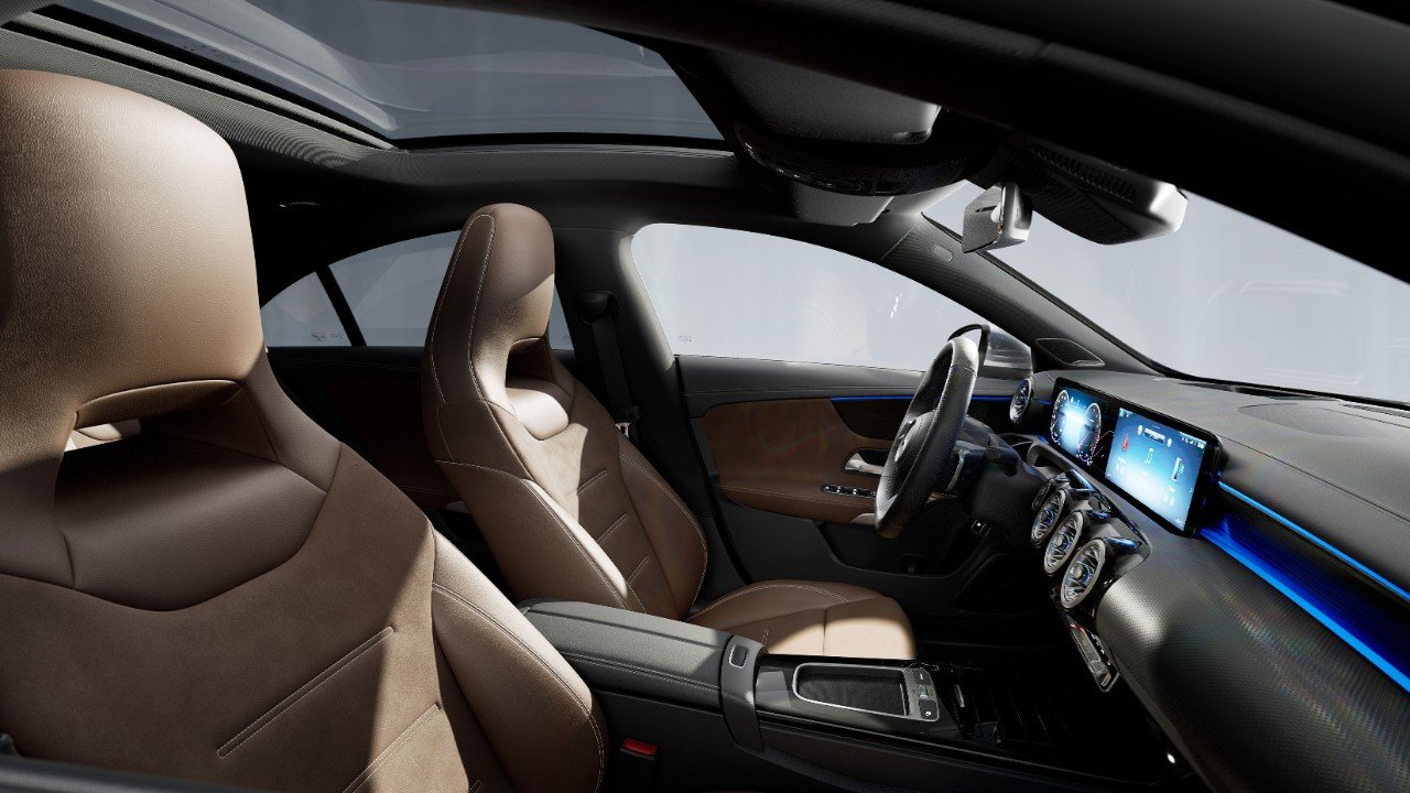 Interiorul noului model Mercedes-Benz CLA Coupé.